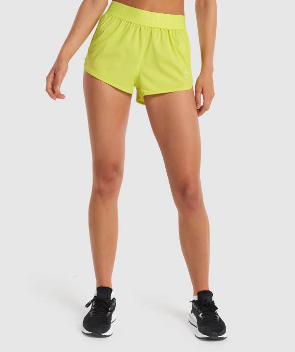 Gymshark Sport Loose Fit Kurze Hose Damen Gelb | 3912ZPSWI